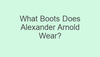 what boots does alexander arnold wear 110623